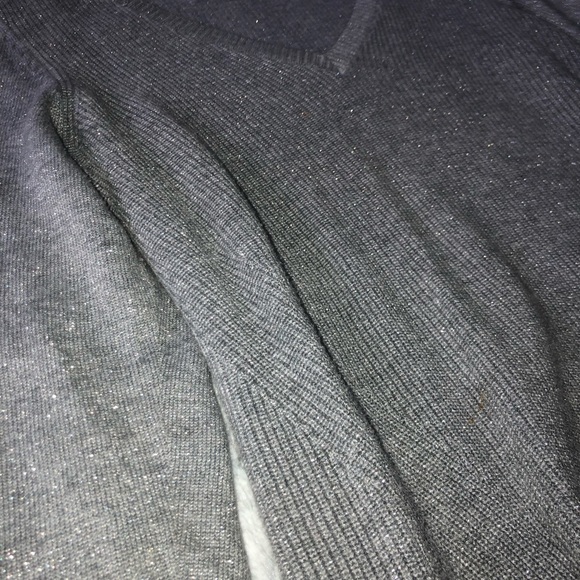 gray and silver Tommy Hilfiger sweater - Picture 8 of 8